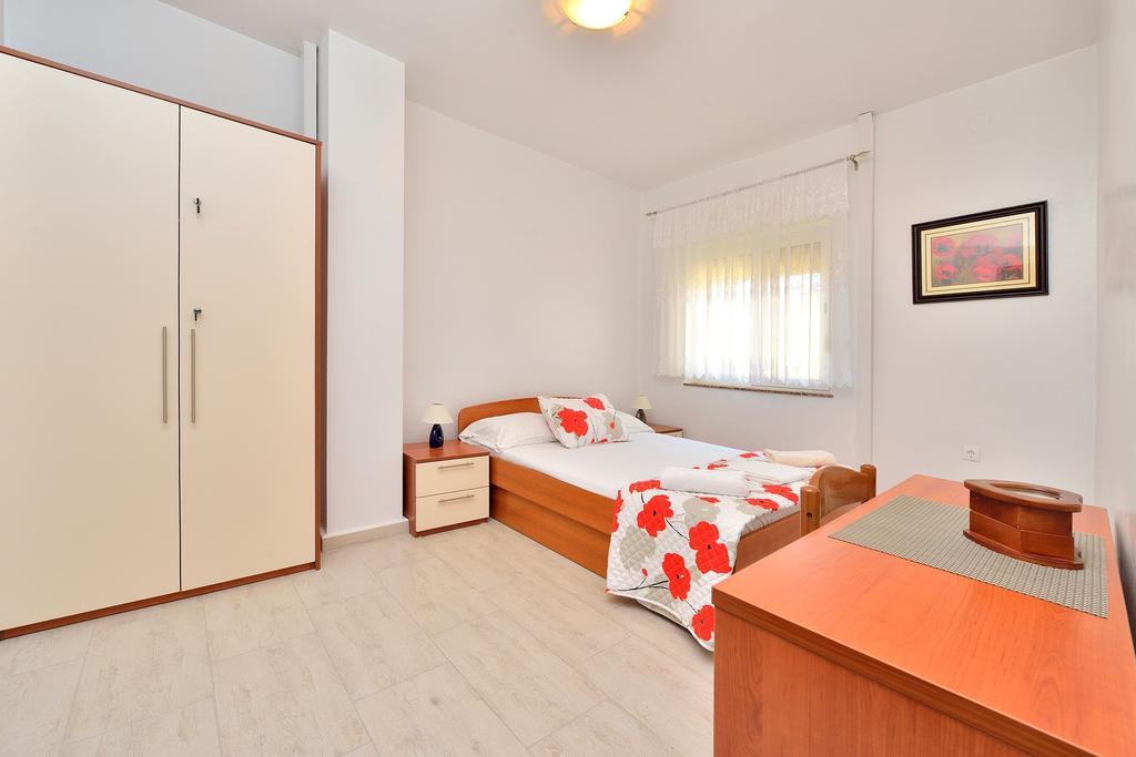 Apartment Mia บาร์บินเย ห้อง รูปภาพ