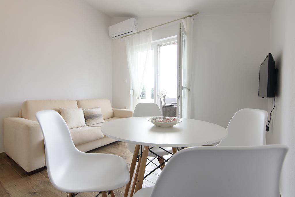 Apartment Mia บาร์บินเย ภายนอก รูปภาพ