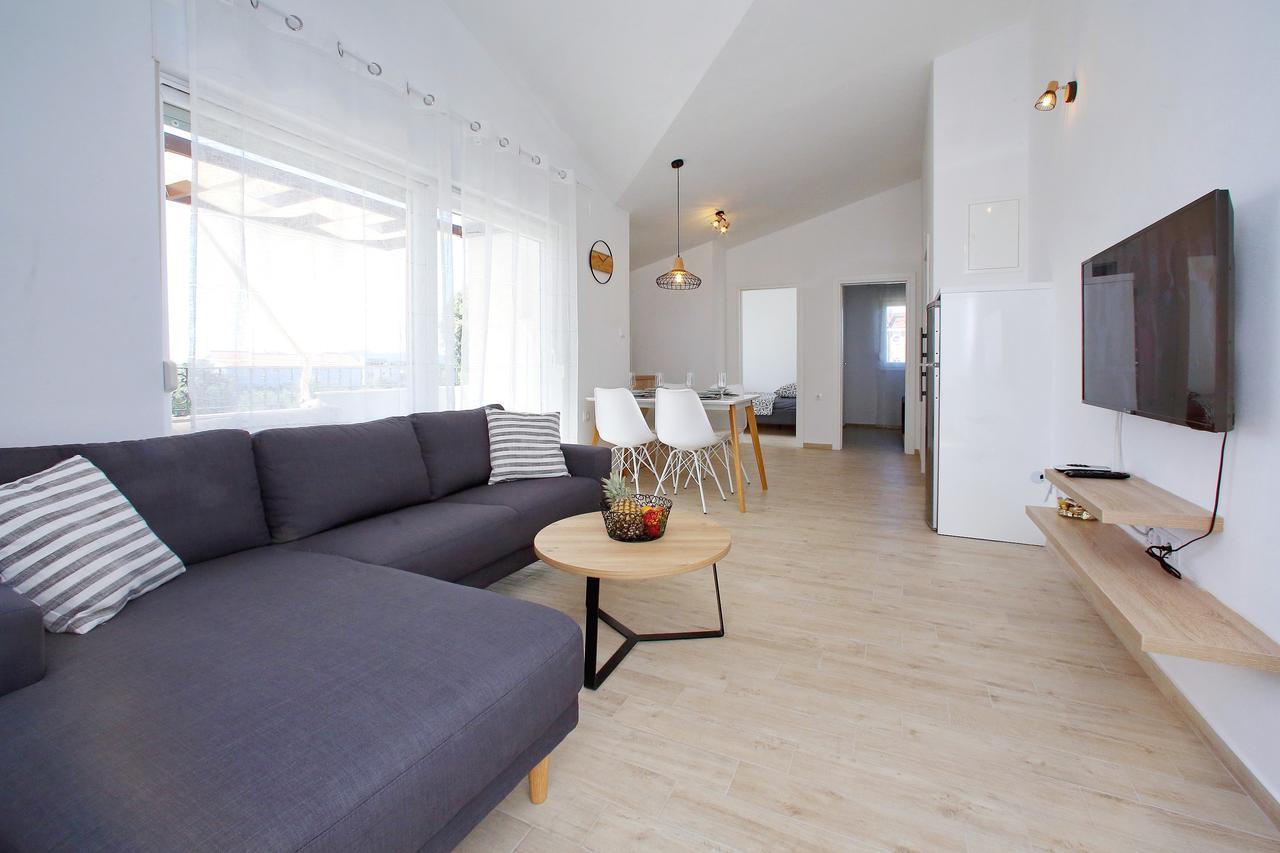 Apartment Mia บาร์บินเย ภายนอก รูปภาพ